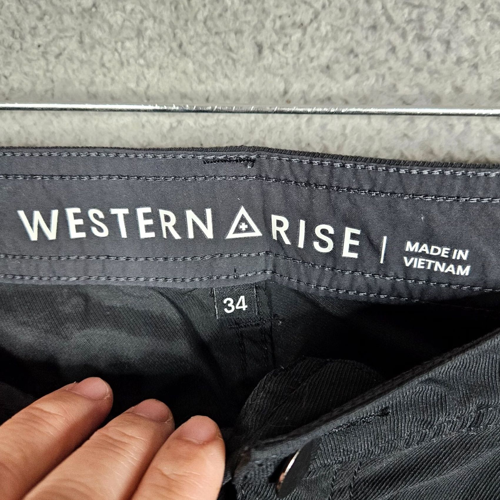 Vintage Western Western Rise Men’s Light Black Outdoor pants Athletic Regular 34 Black 34 Inseam 31 Pants Mens Size US 34 / EU 50 - 6 Thumbnail