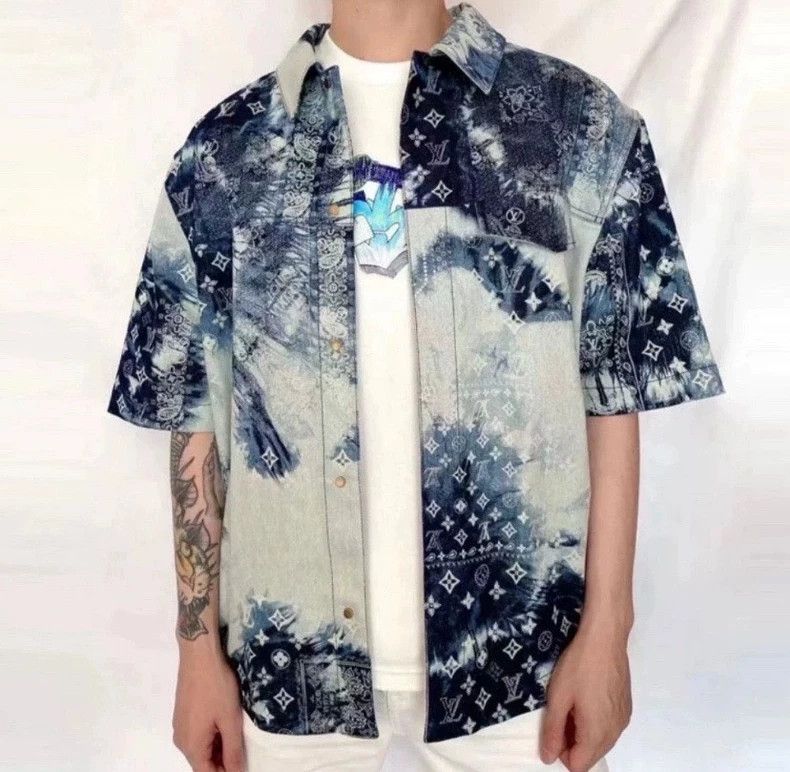 Louis Vuitton Louis Vuitton Denim Cashew Flower Tie-Dye Logo Short Sleev Size US M / EU 48-50 / 2 - 5 Thumbnail