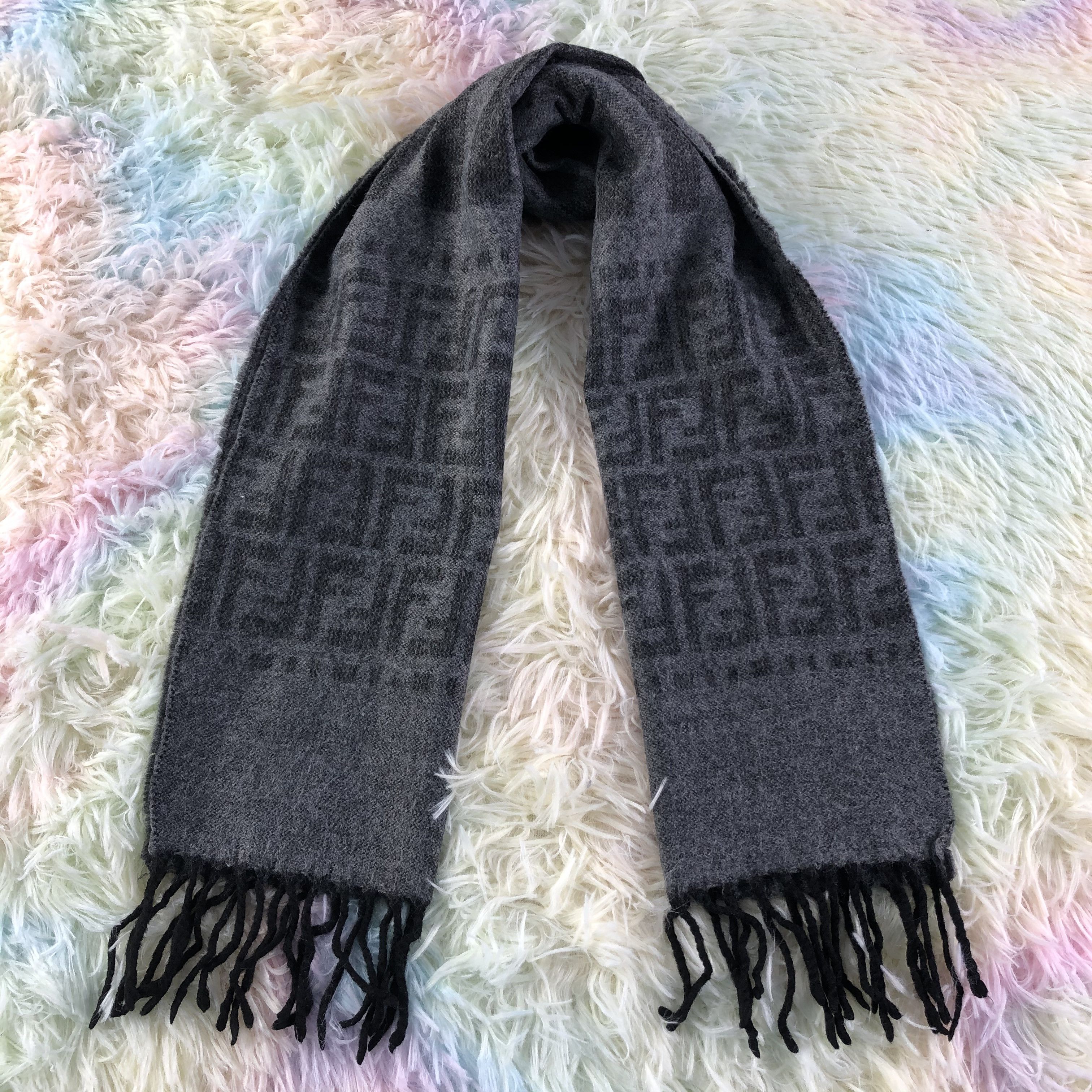 Vintage Fendi Scarf / Muffler / Neckwear Size ONE SIZE - 1 Thumbnail