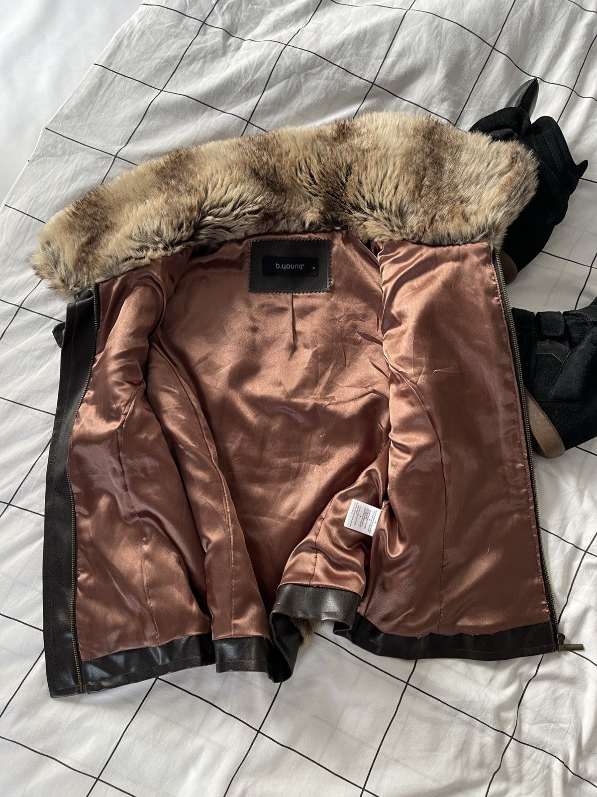 If Six Was Nine Vintage Issey Miyake Yohji vibe FUR Fuzzy Avant Garde Vest Size US M / EU 48-50 / 2 - 6 Thumbnail