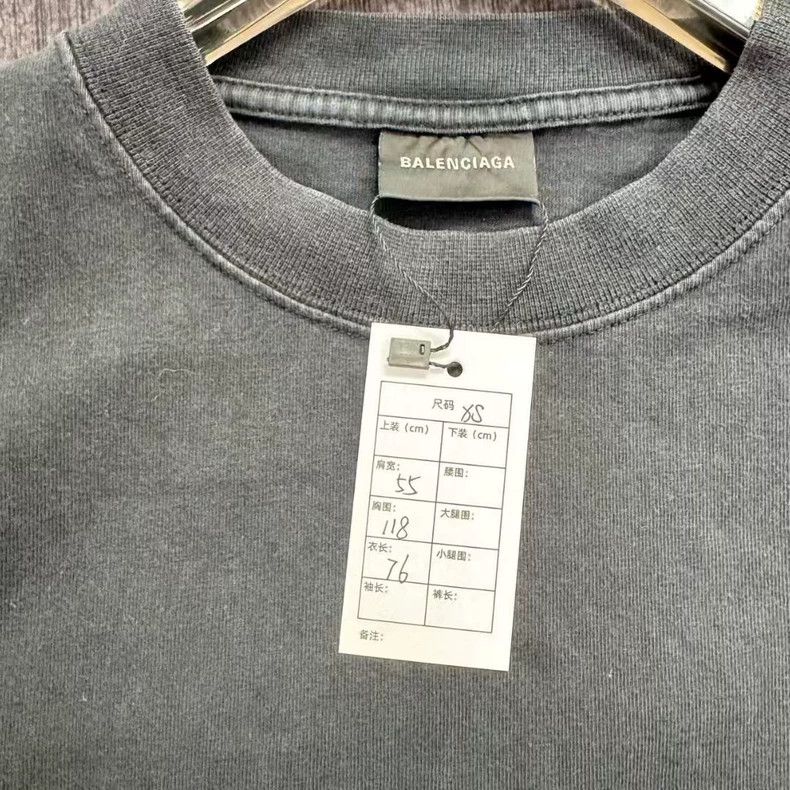 Balenciaga Balenciaga Flame letter logo short sleeve Size US XS / EU 42 / 0 - 2 Thumbnail