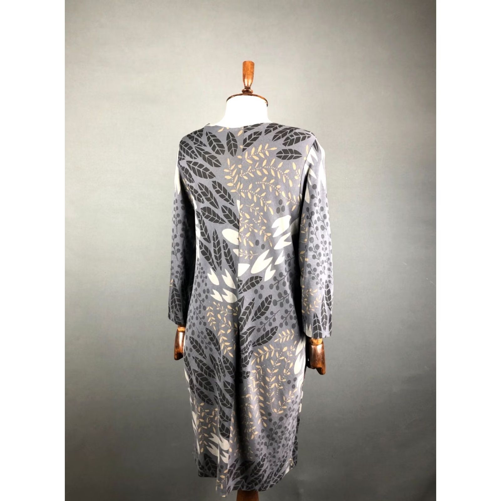 Vintage Gudrun Sjoden Dress S Dark Gray Lyocell Floral Jersey V-Neck Knee Length Women Size S / US 4 / IT 40 - 3 Thumbnail