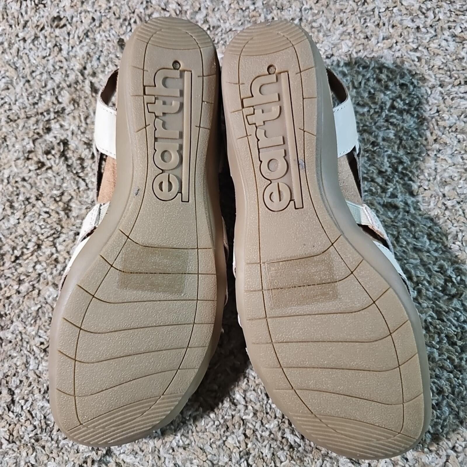 Other Earth Origins Berri Narrow Sandals 7M Womens Size US 7 / IT 37 - 7 Thumbnail