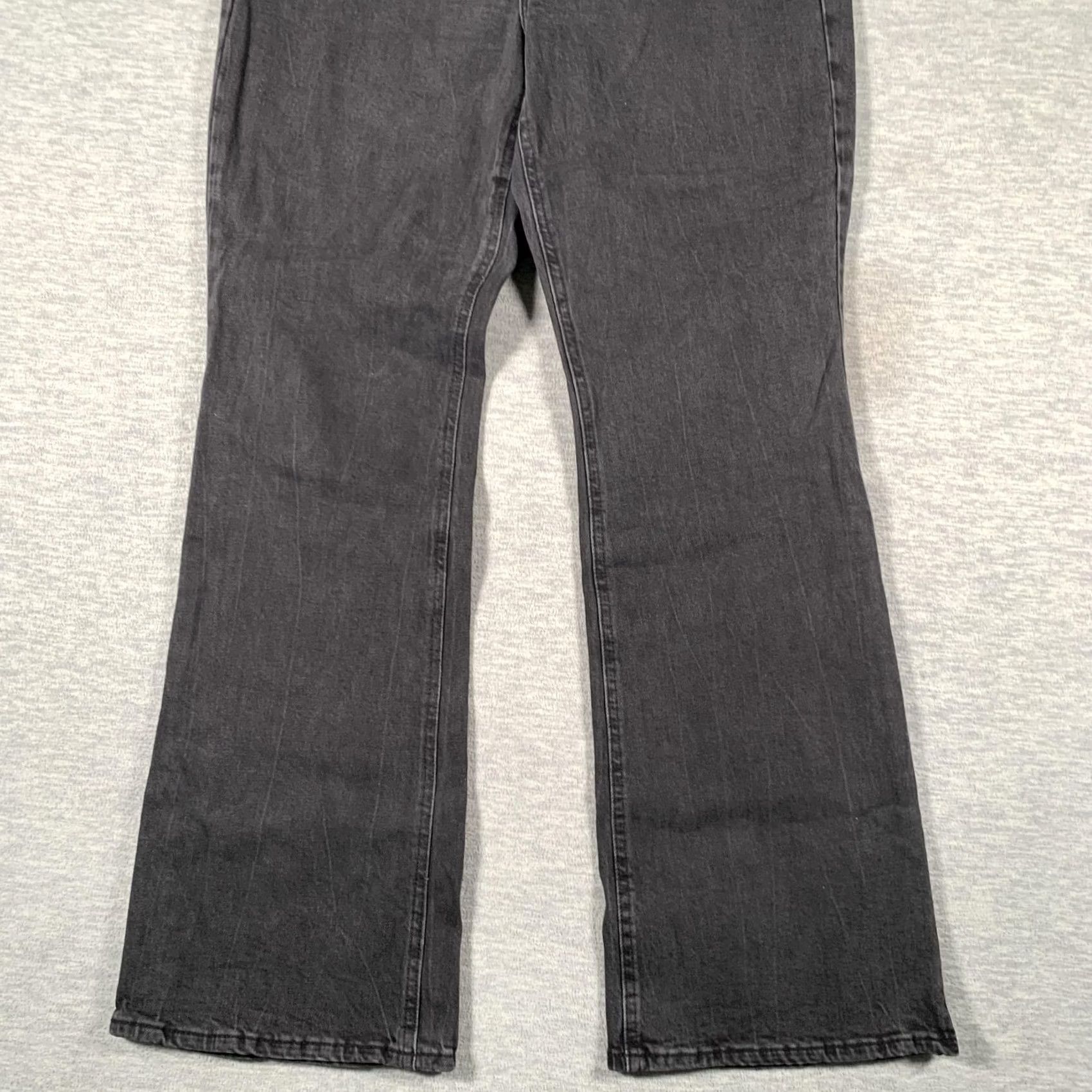 Old Navy Old Navy Jeans Womens 12 Gray Higher High Rise Flare Stretch Denim Moonshade Jeans Size 34" / US 12 / IT 48 - 4 Thumbnail