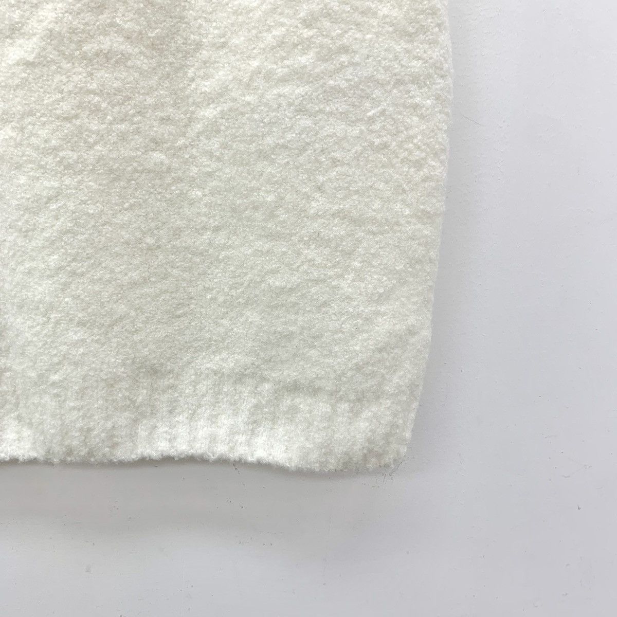 Dior Dior Off-white Wool Crew Neck Sleeveless Knit Vest K26WX Size XS / US 0-2 / IT 36-38 - 4 Thumbnail