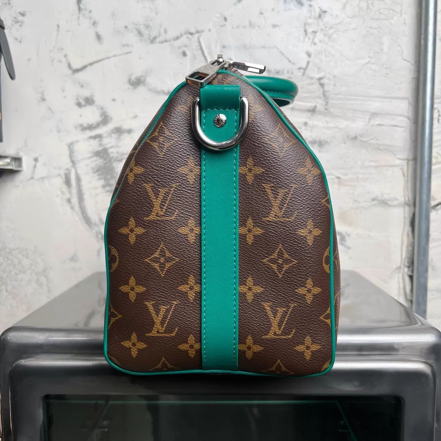 Louis Vuitton LV Monogram Green Trim Keepall 35 Crossbody Bag Size ONE SIZE - 3 Thumbnail