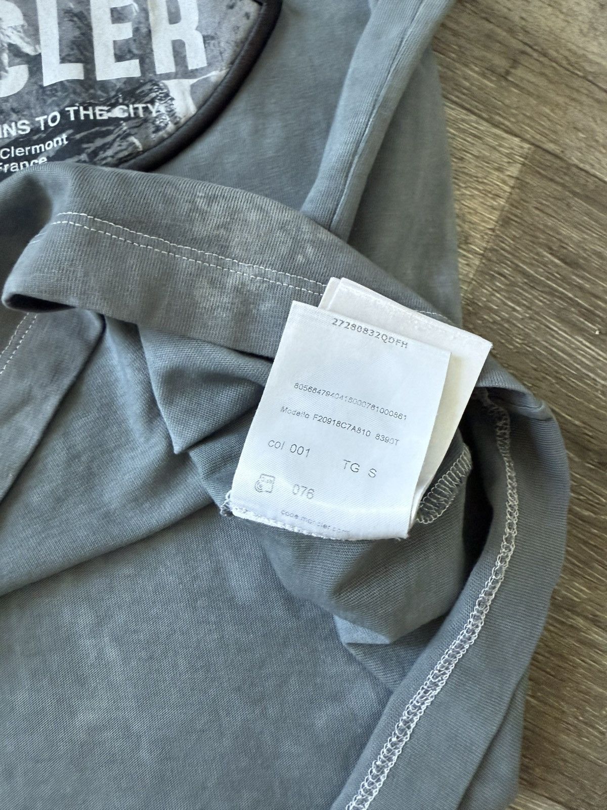 Moncler Moncler Maglia T-Shirt Men’s Mountain Logo Gray Luxury Tee Size US S / EU 44-46 / 1 - 9 Thumbnail