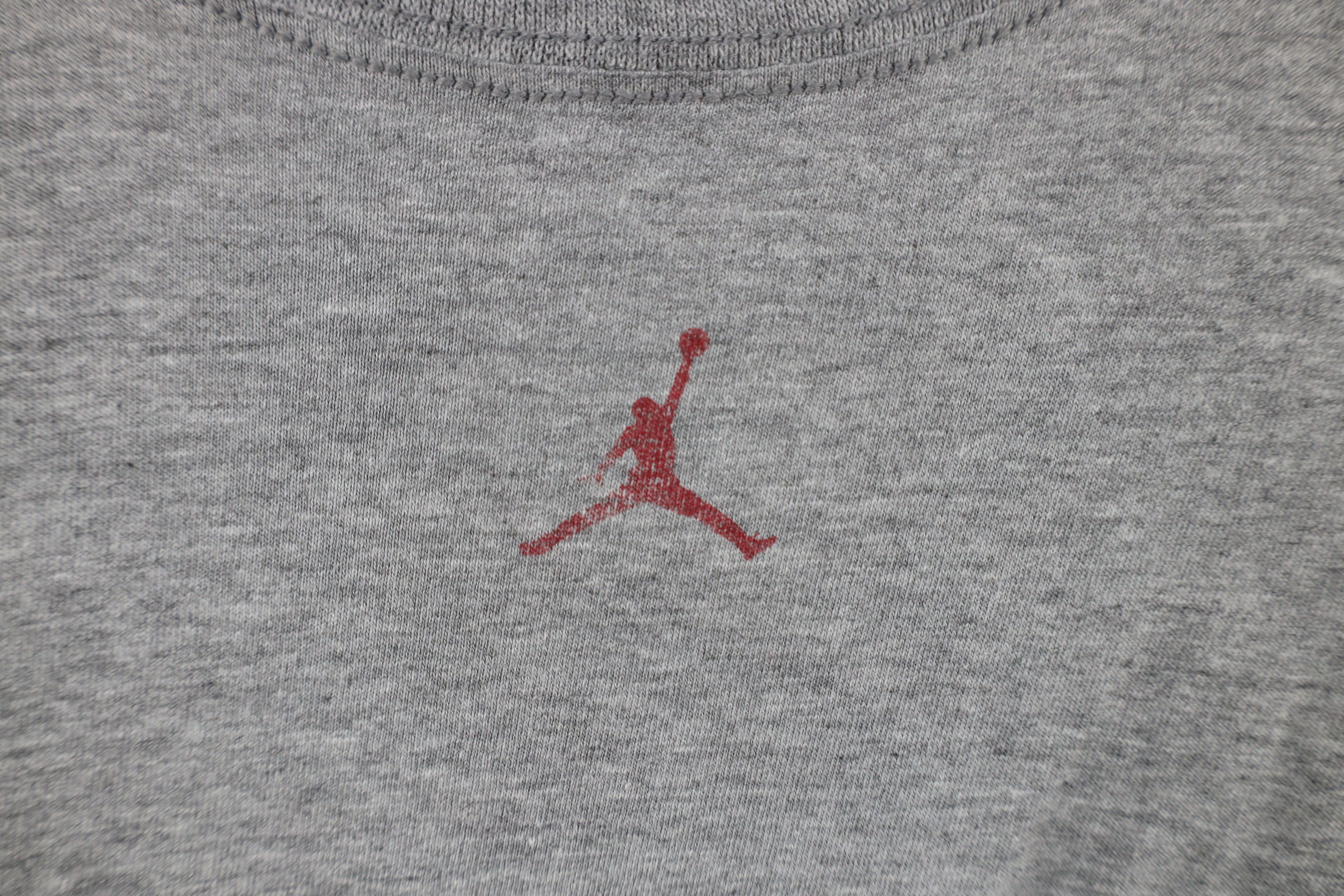 Nike × Vintage Vintage Nike Air Jordan Jumpman MJ Black Cat T-Shirt Gray Size US L / EU 52-54 / 3 - 9 Thumbnail