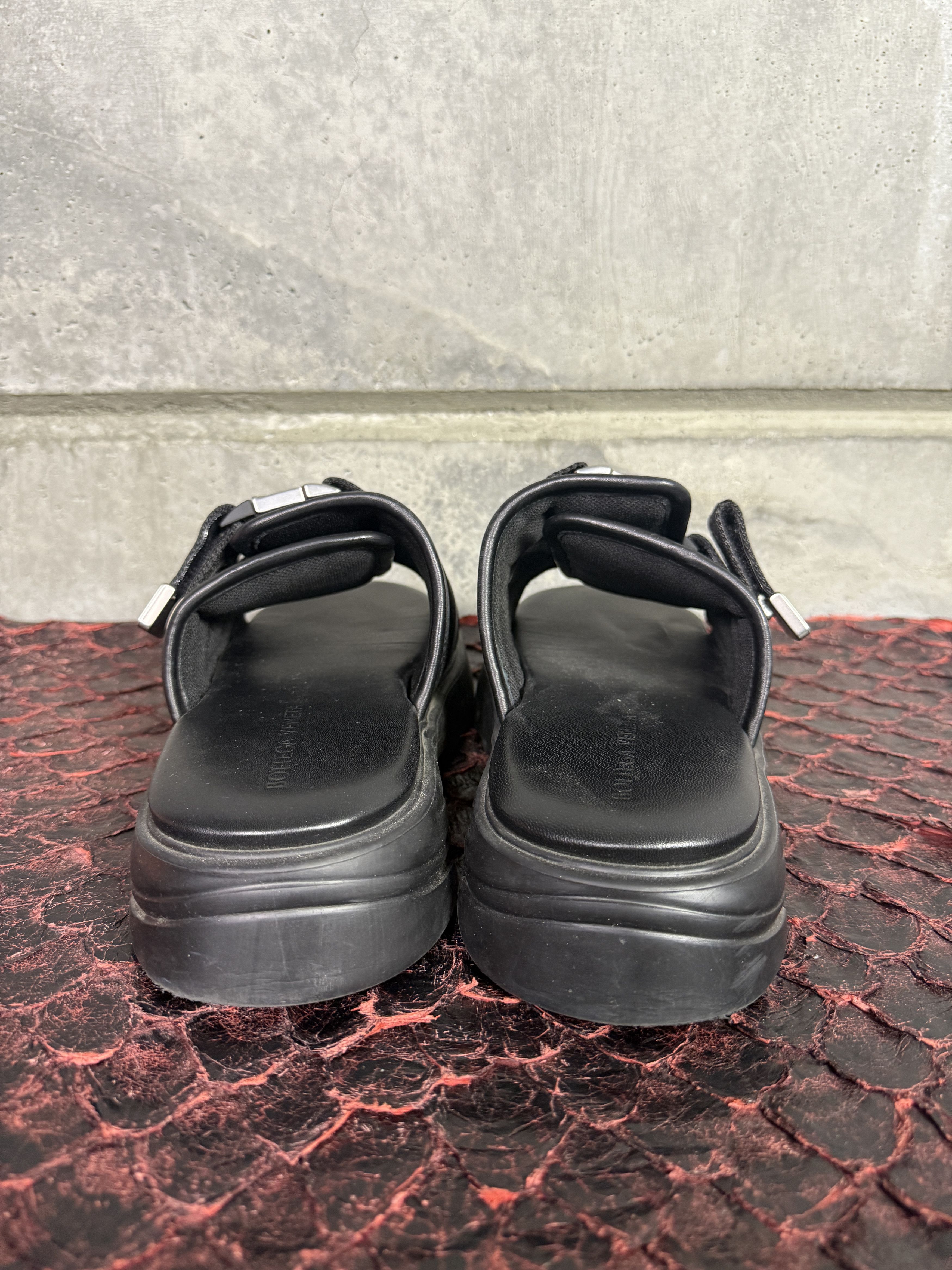 Bottega Veneta $900 Bottega Veneta Flash Sandals 42 *DAMAGED* Size US 9 / EU 42 - 3 Thumbnail
