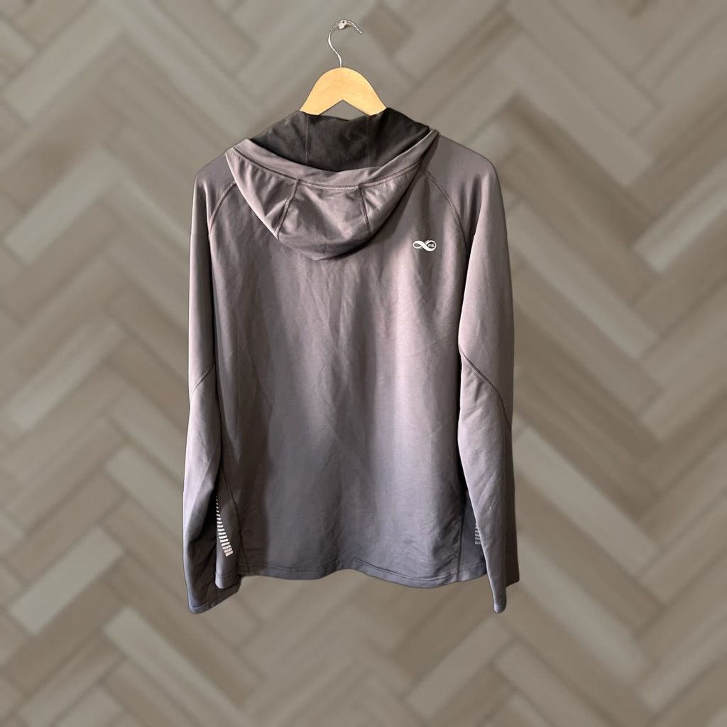 Vintage REI Mens Gray 1/2 Zip Hooded Sweatshirt Lightweight Size Large Shirt Adult L Gray 1/2 Zip Hooded Lightweight Mens Size US L / EU 52-54 / 3 - 1 Thumbnail