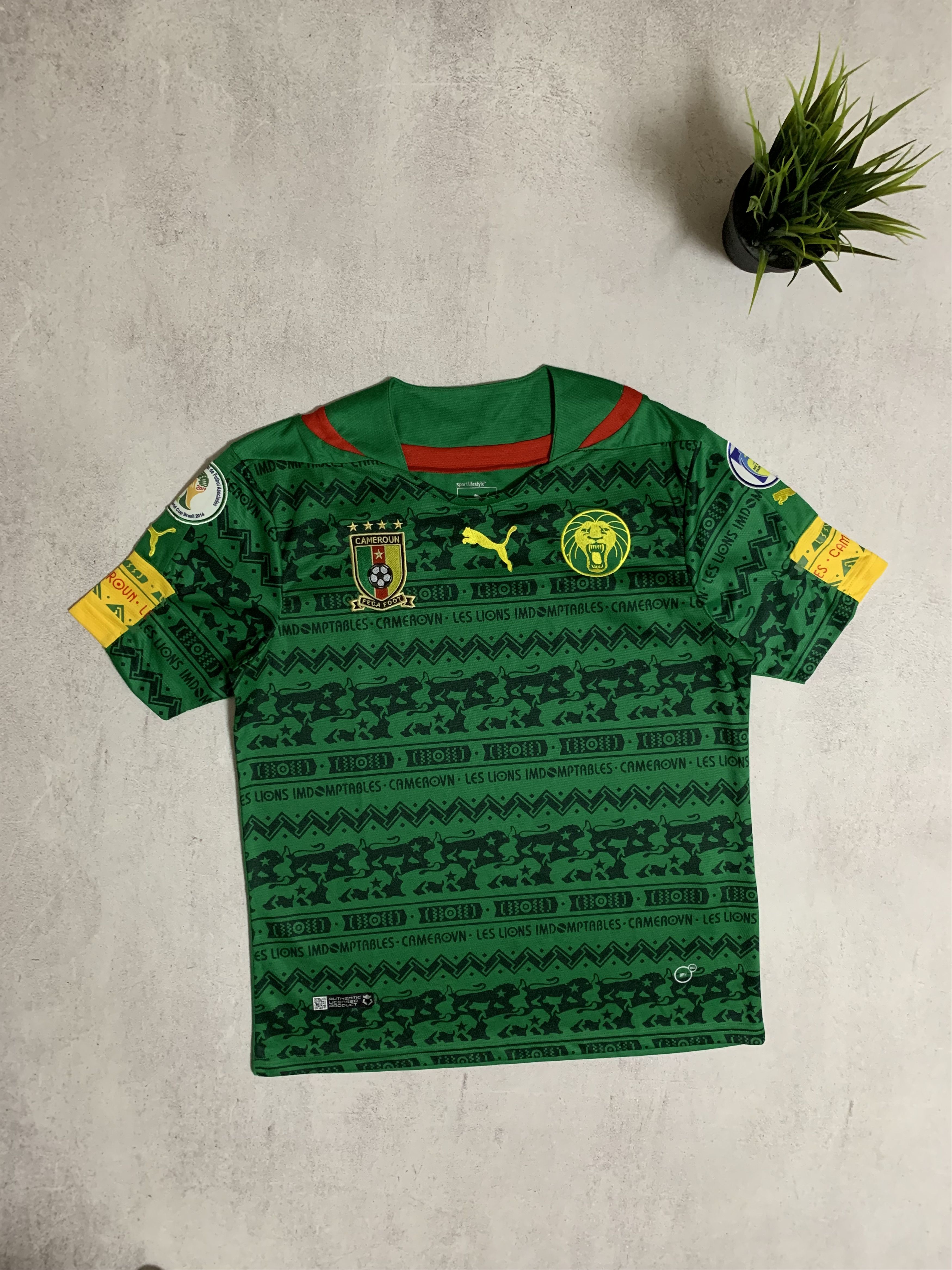 Puma × Vintage Cameroun Jersey 2014 Fifa World Cup Puma T Shirt Rare Size US S / EU 44-46 / 1 - 1 Thumbnail