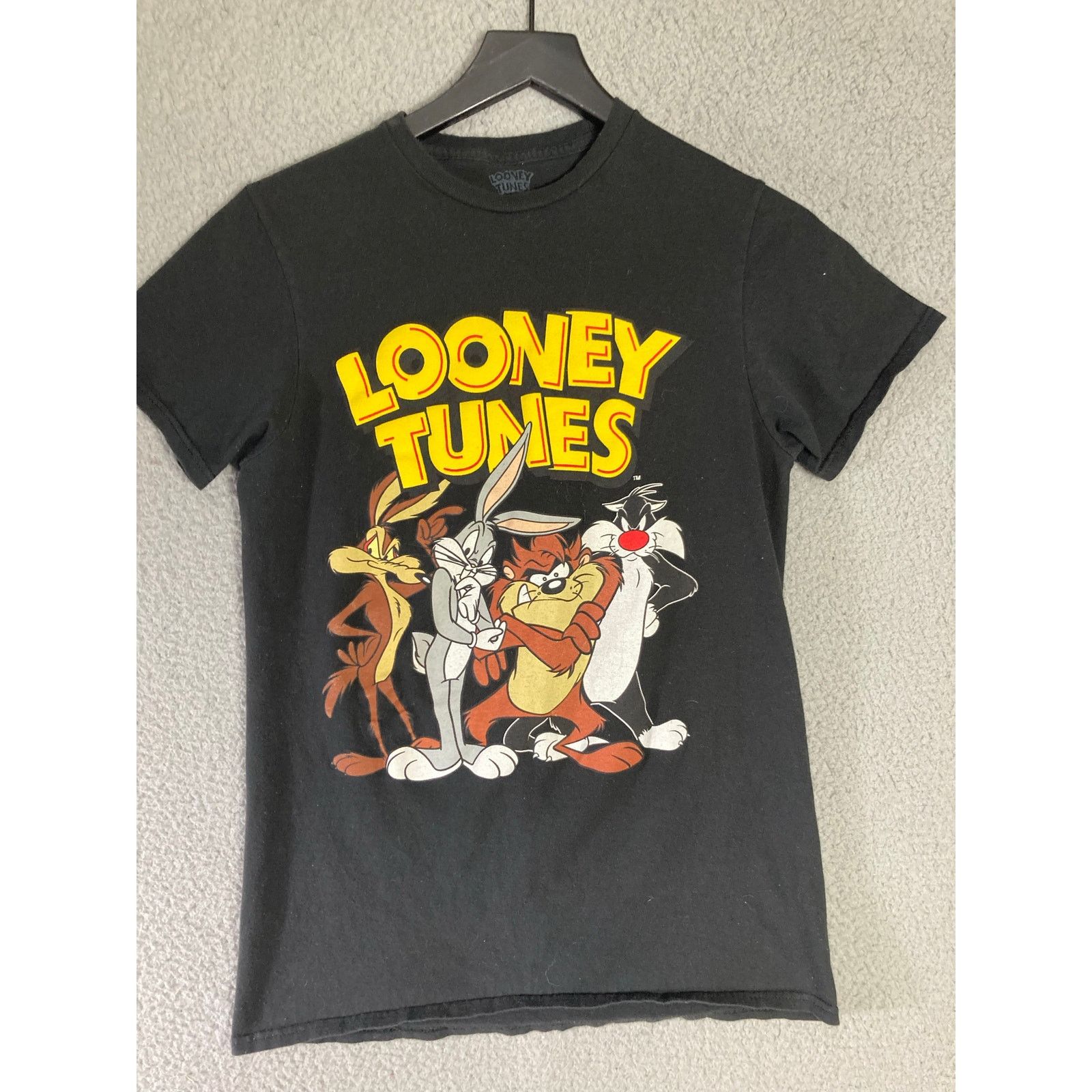 Other Looney Tunes Unisex Black Graphic T-Shirt M Bugs Bunny Size US M / EU 48-50 / 2 - 4 Thumbnail
