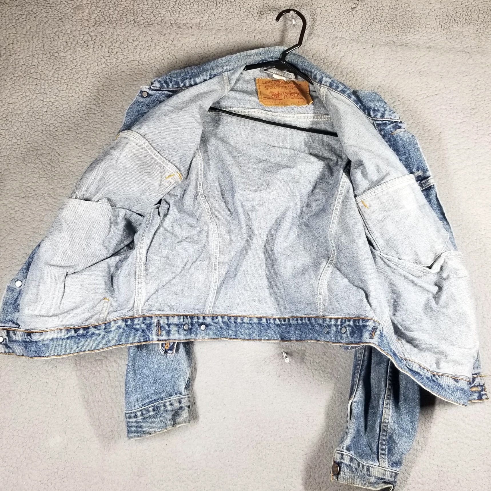 Levi's VINTAGE Levi's Jacket Mens Large ROAD Goat Flaw Blue Denim Trucker 70598-4891 Size US L / EU 52-54 / 3 - 4 Thumbnail
