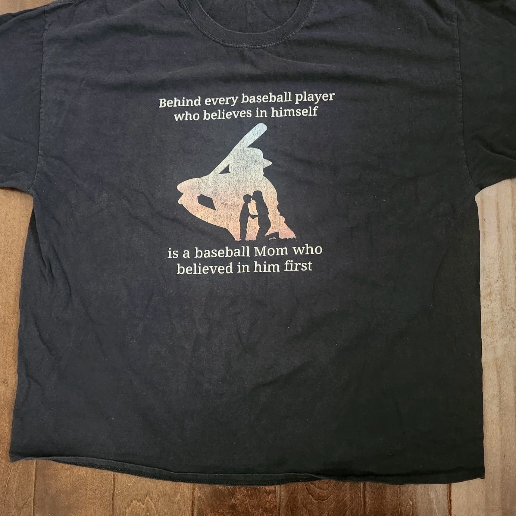 Gildan Baseball Mom Graphic T Shirt Gildan Short Sleeve 3XL Black Women? Size US XXL / EU 58 / 5 - 3 Thumbnail