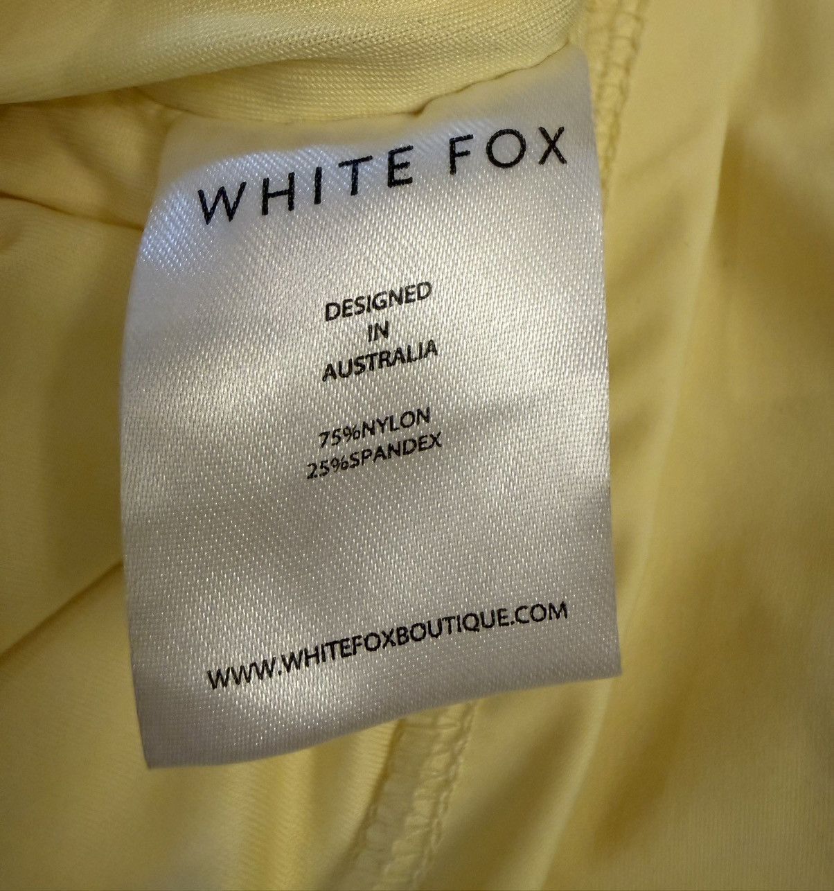 Other White Fox 9-5 Mini Dress Lemon Yellow Ruched Size XS Size XS / US 0-2 / IT 36-38 - 4 Thumbnail