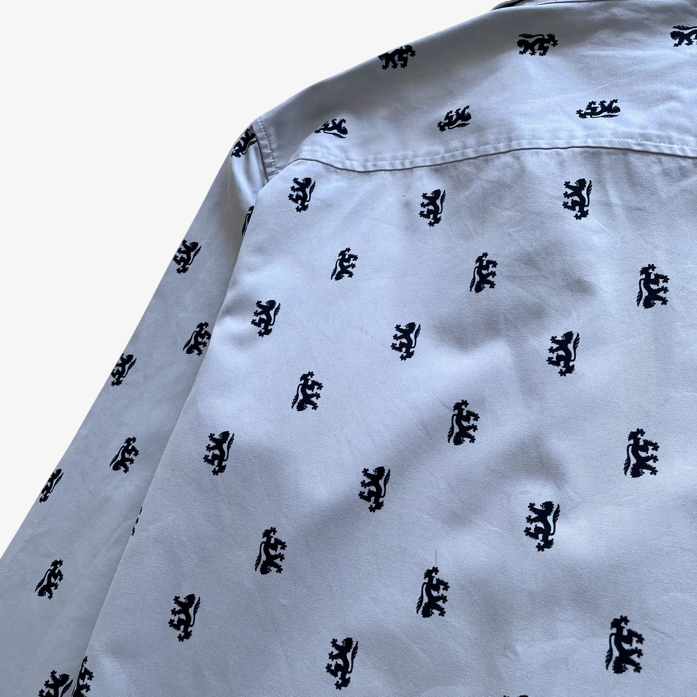 Pringle Of Scotland Vintage Y2K Pringle Geometric Lion Print Grey Shirt Size US M / EU 48-50 / 2 - 9 Thumbnail