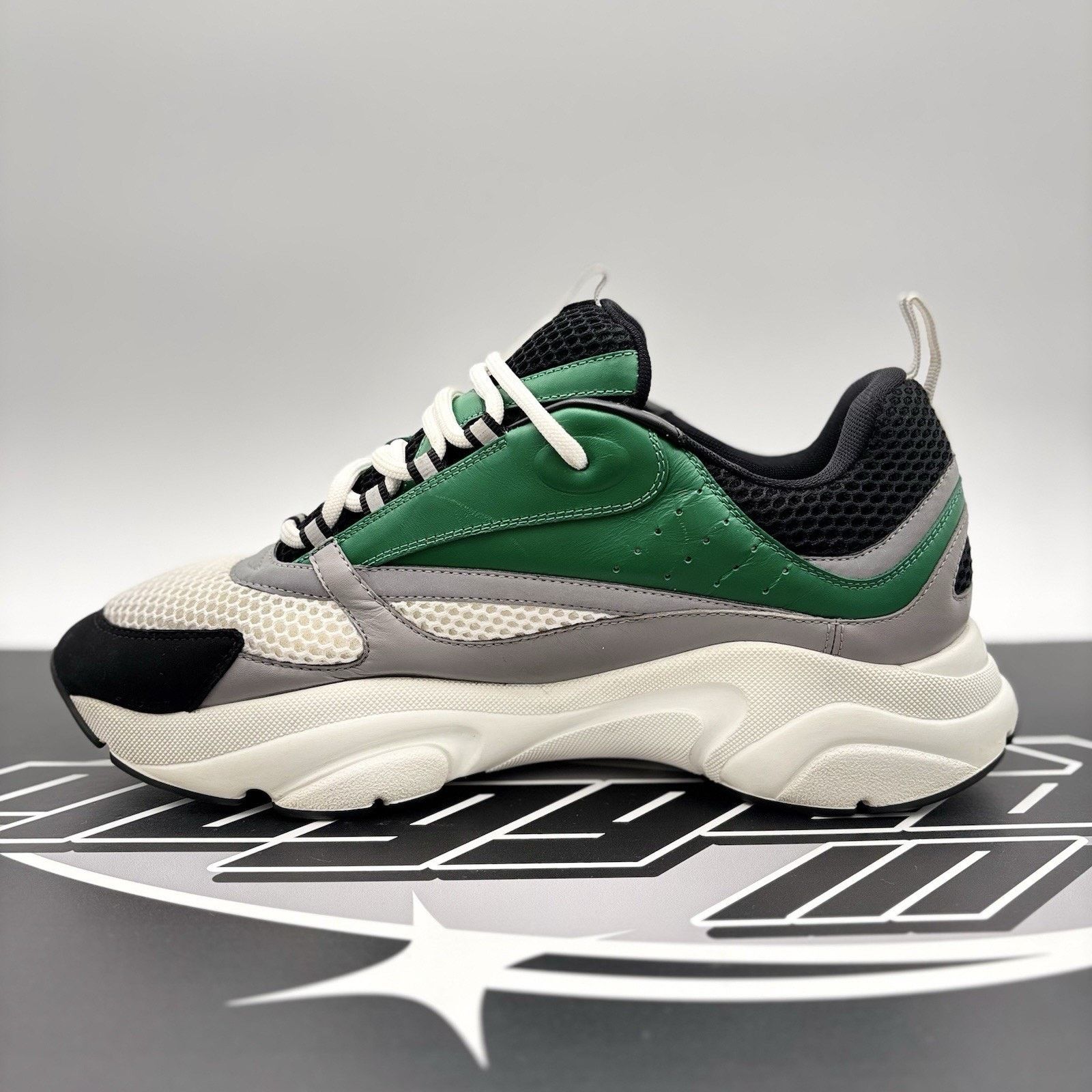 Dior Dior B22 Sneaker ' Green White Black ' | GOOD CONDITION! Size US 13 / EU 46 - 4 Thumbnail