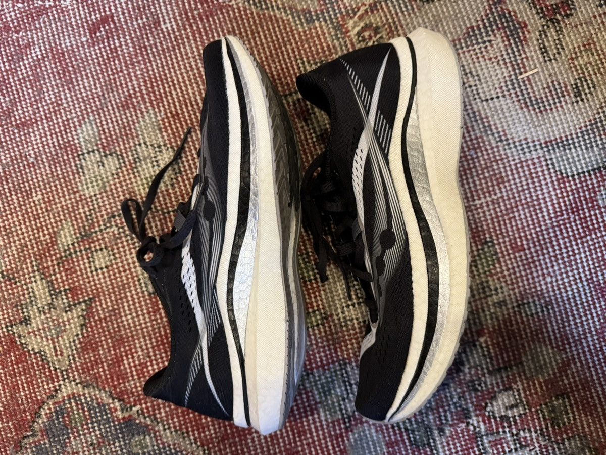 Saucony Endorphin Pro 2 - Black / White Size US 9.5 / EU 42-43 - 4 Thumbnail
