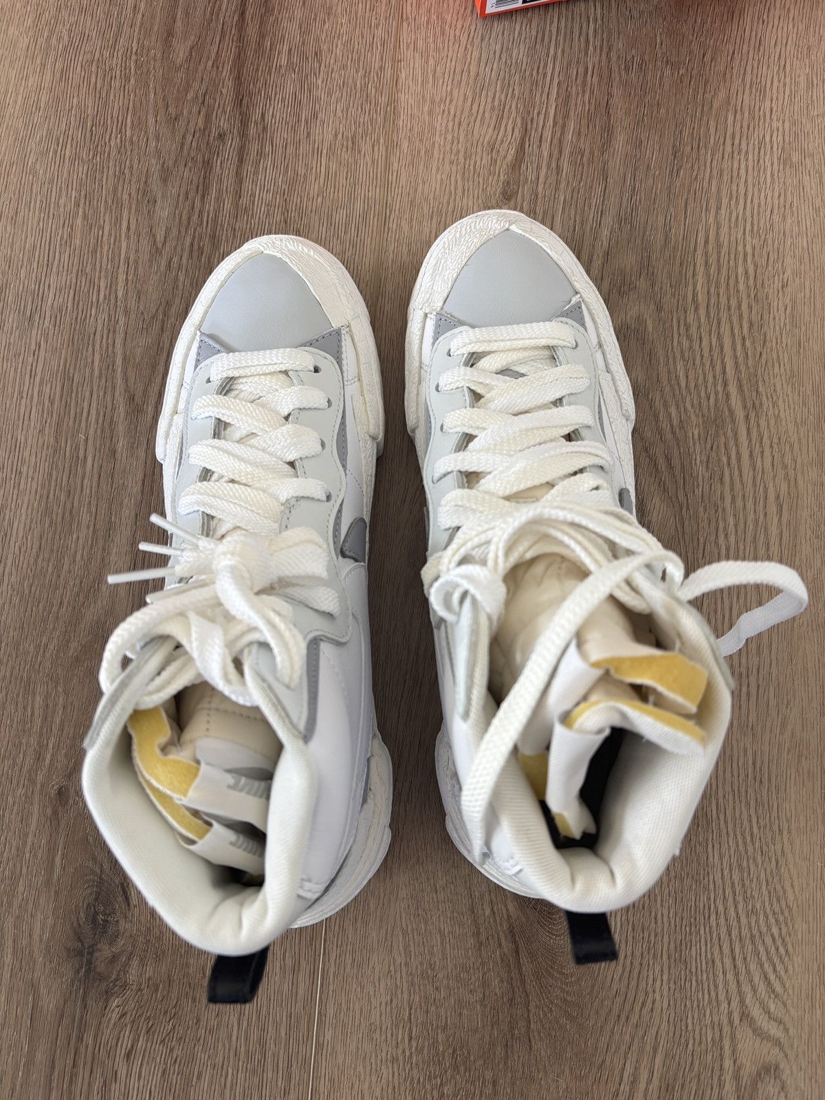 Nike × Sacai Nike Blazer Mid Sacai White Grey 2019 Size US 9 / EU 42 - 4 Thumbnail