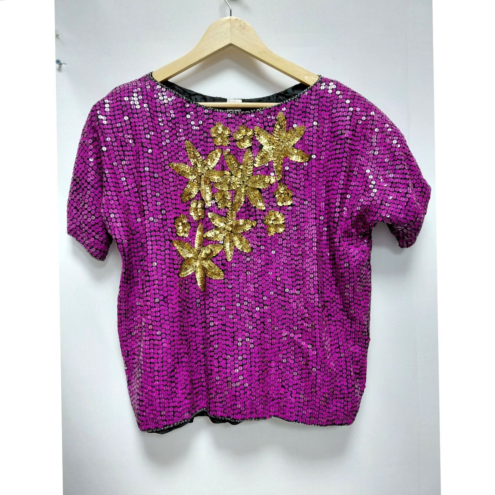 Pinko VINTAGE Pure Silk Sequin Beaded Floral Top Pink Gold Made in India Size M Ladies Top Size M / US 6-8 / IT 42-44 - 2 Thumbnail