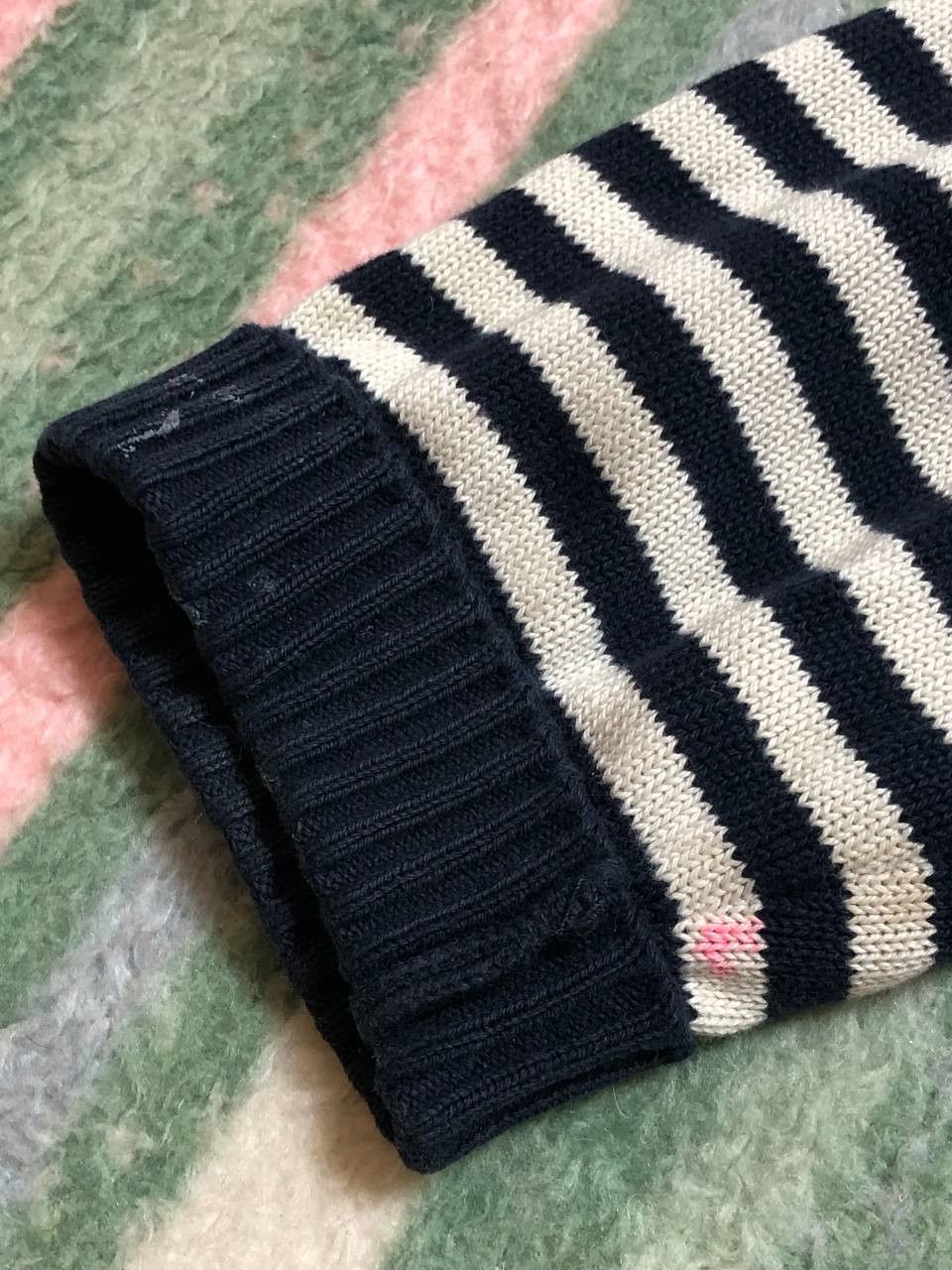 Lacoste Lacoste V-Neck Striped Sweater Size XL Size US XL / EU 56 / 4 - 6 Thumbnail