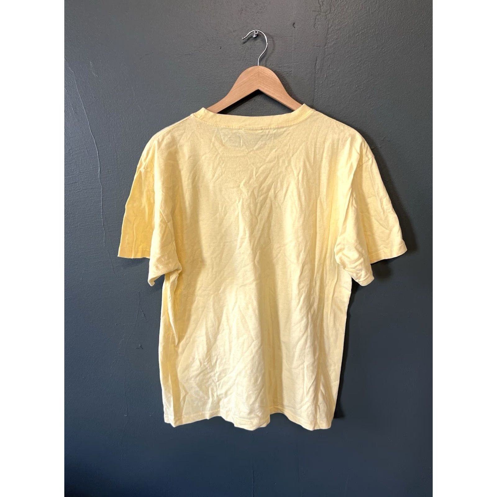 Vintage GEAR FOR SPORTS Mens Vintage University of Texas Yellow T-shirt M Size US M / EU 48-50 / 2 - 2 Thumbnail