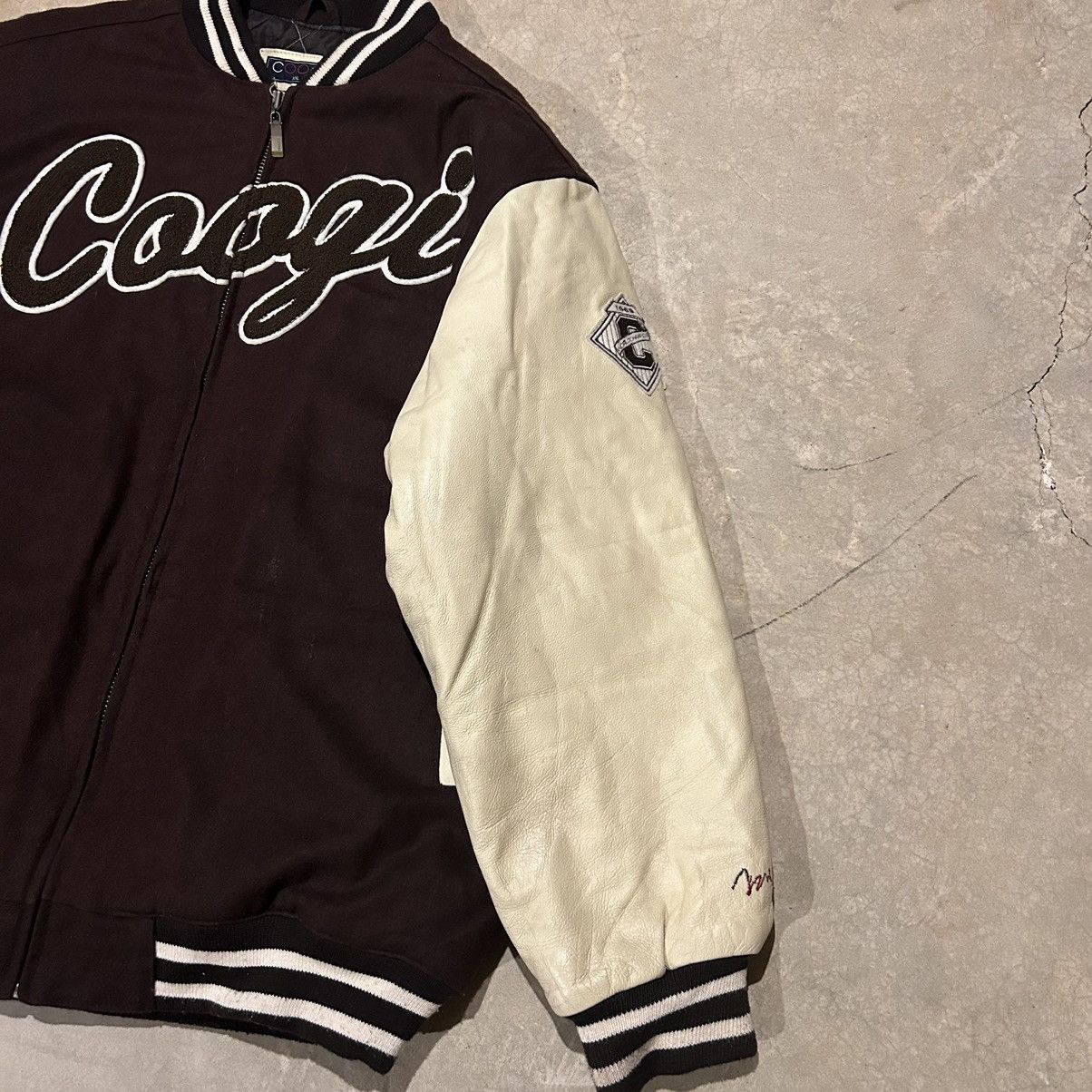 Coogi × Vintage Vintage Y2K Coogi Script Varsity Spellout Jacket Oversized Size US XXL / EU 58 / 5 - 5 Thumbnail