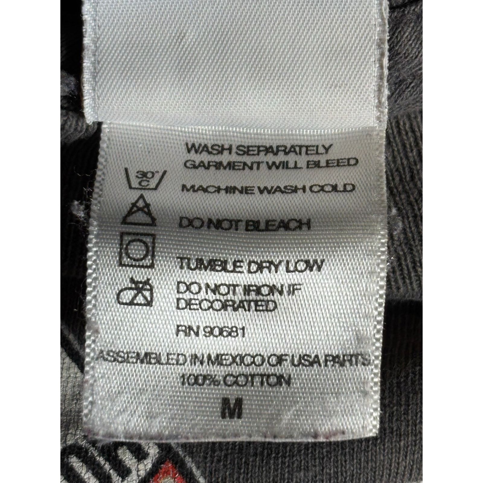 The Unbranded Brand To The Edge Graphic T Shirt Smile Now Cry Later Gray Tee M Size US M / EU 48-50 / 2 - 7 Thumbnail