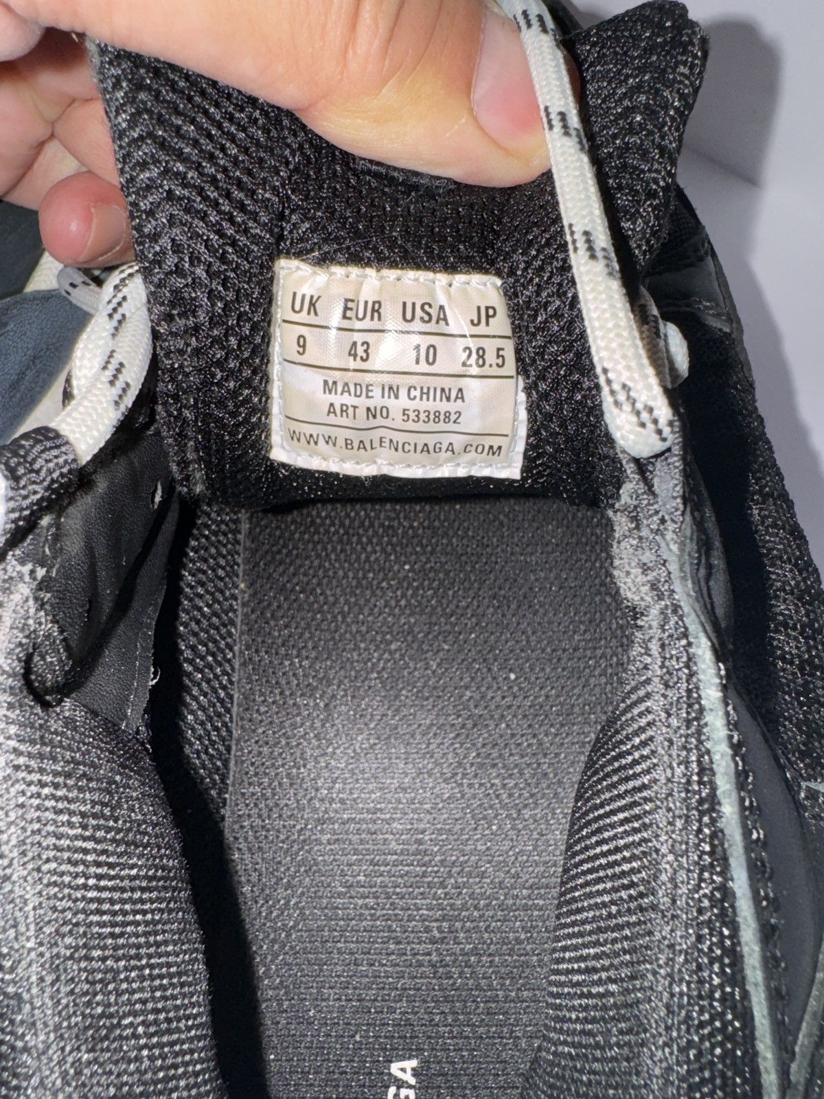 Balenciaga Like a New, Triple S Sneaker Size US 10 / EU 43 - 14 Thumbnail