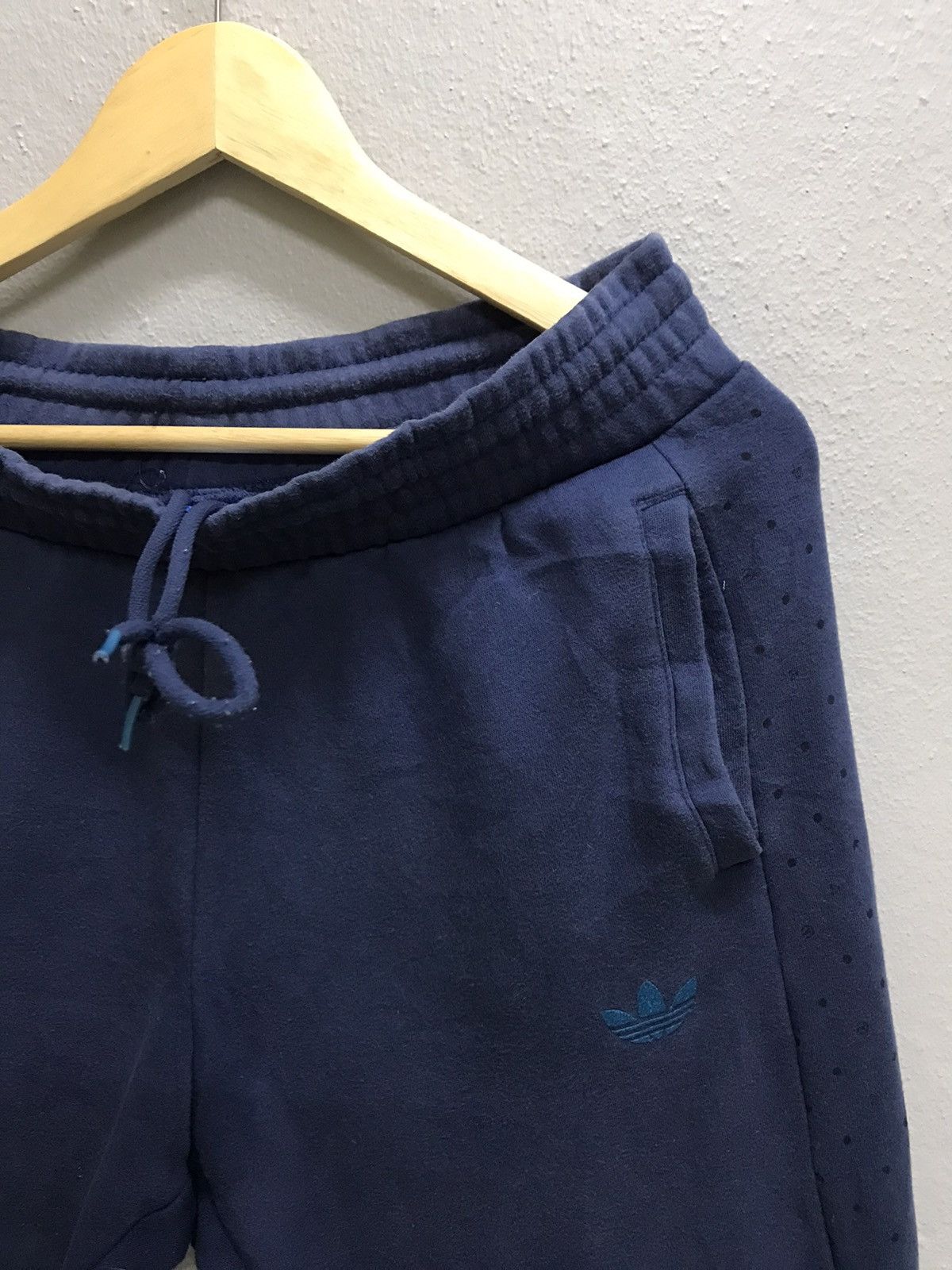 Adidas ADIDAS TREFOIL SWEATPANTS Size US 31 - 3 Thumbnail