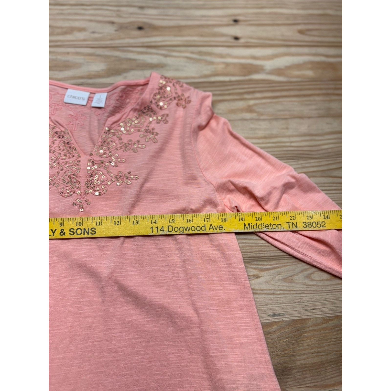 Chicos Chico’s Sequin Embellished Tunic Top Women’s Size 1/Medium Size M / US 6-8 / IT 42-44 - 5 Thumbnail