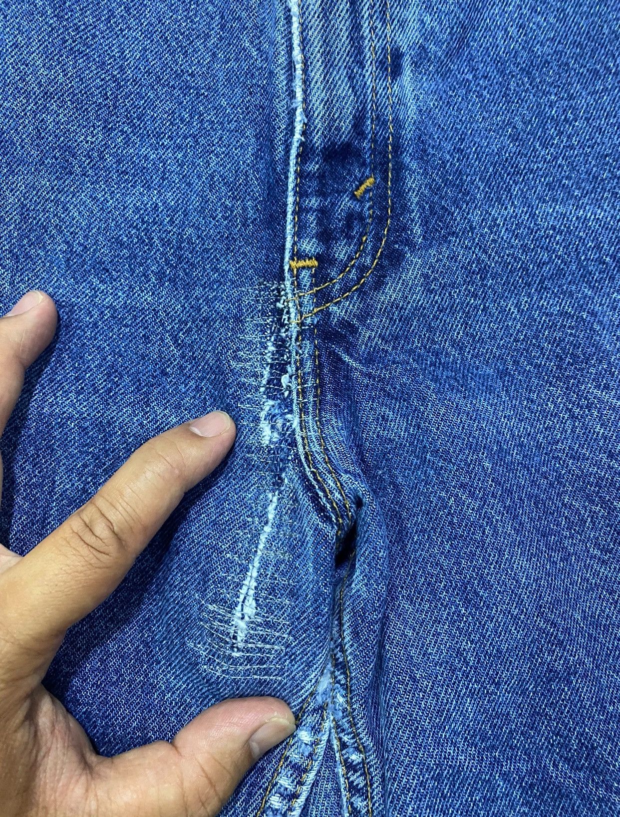 Levi's Vintage Levi’s 550 Relaxed Fit Tappered Leg Denim Jeans Size US 30 / EU 46 - 9 Thumbnail