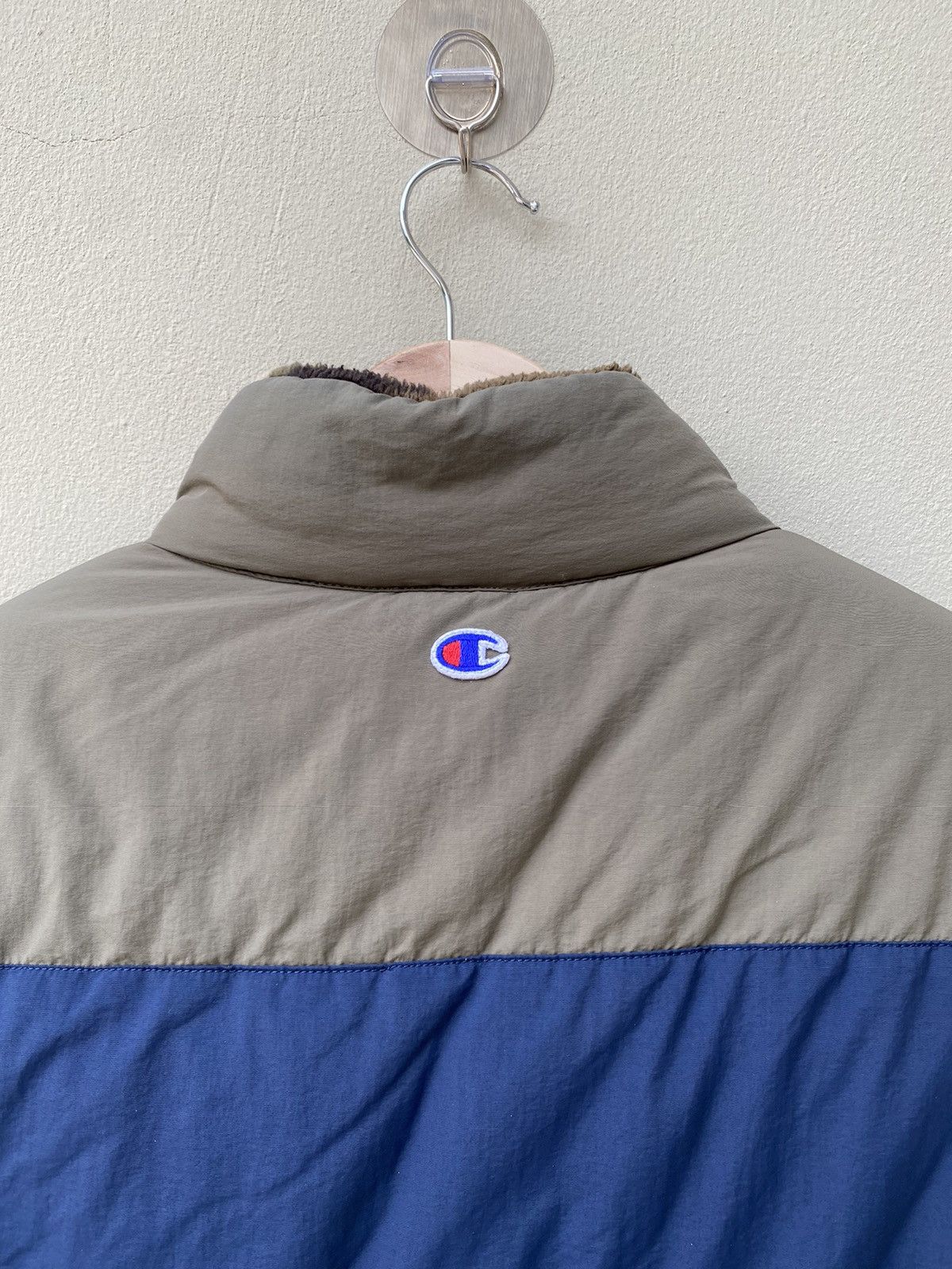 Champion × Vintage RARE CHAMPION REVERSIBLE CAMO VEST Size US L / EU 52-54 / 3 - 14 Thumbnail
