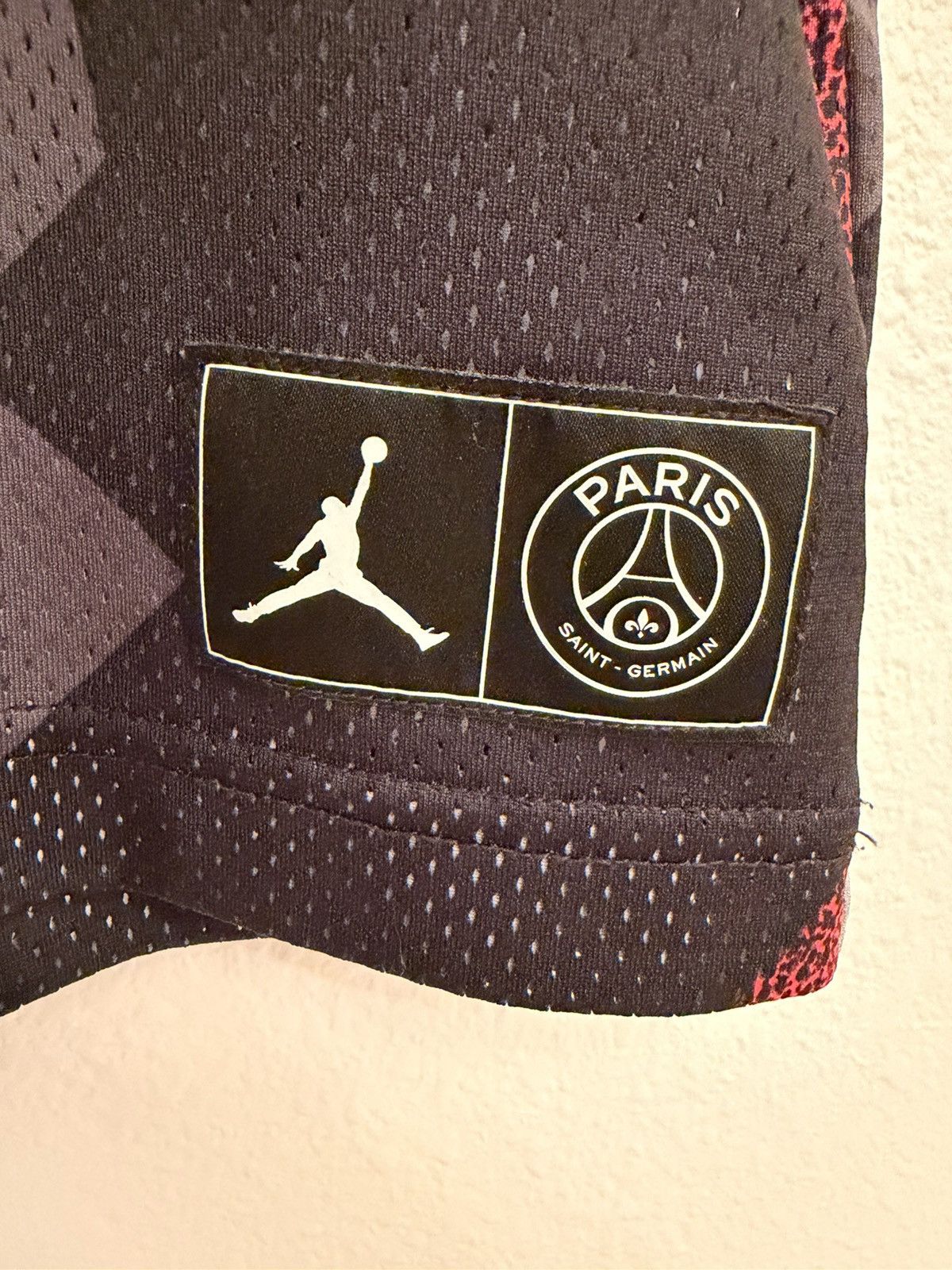 Jordan Brand RARE Jordan x PSG Jersey Size US M / EU 48-50 / 2 - 4 Thumbnail