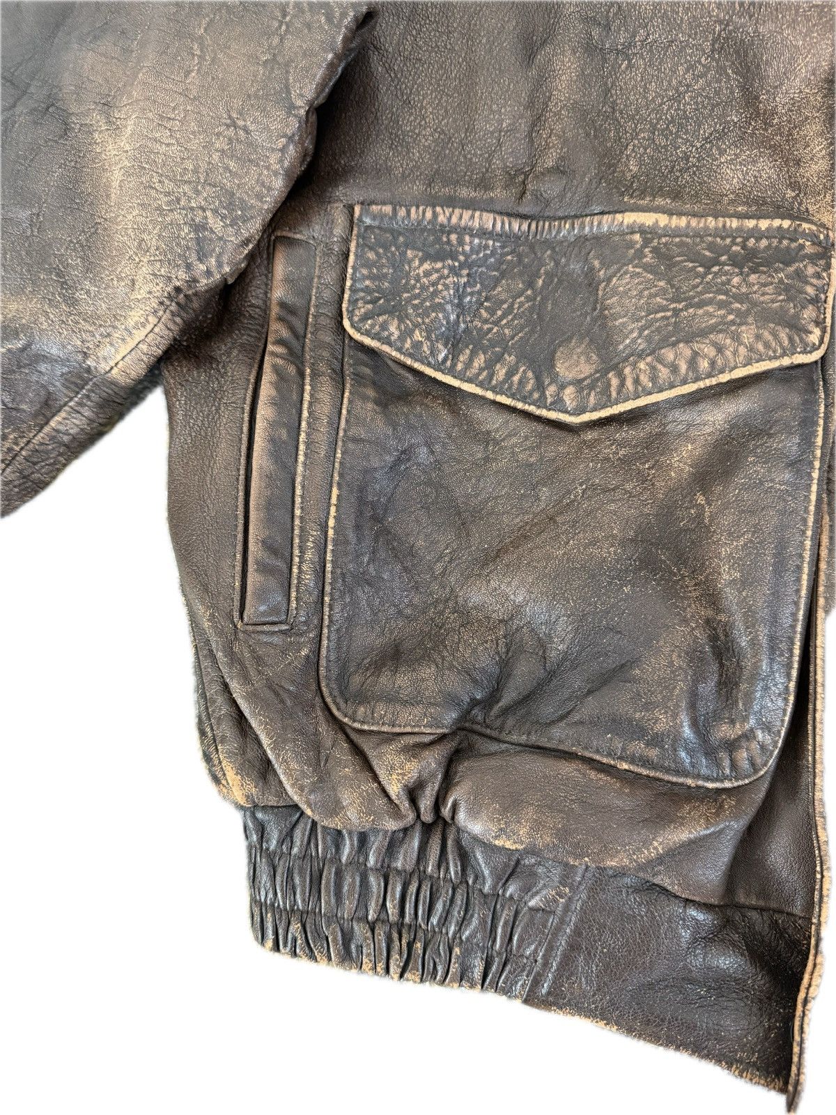 Avirex VINTAGE LUCKY STRIKE LEATHER JACKET BOMBER STYLE SIZE L Size US L / EU 52-54 / 3 - 5 Thumbnail