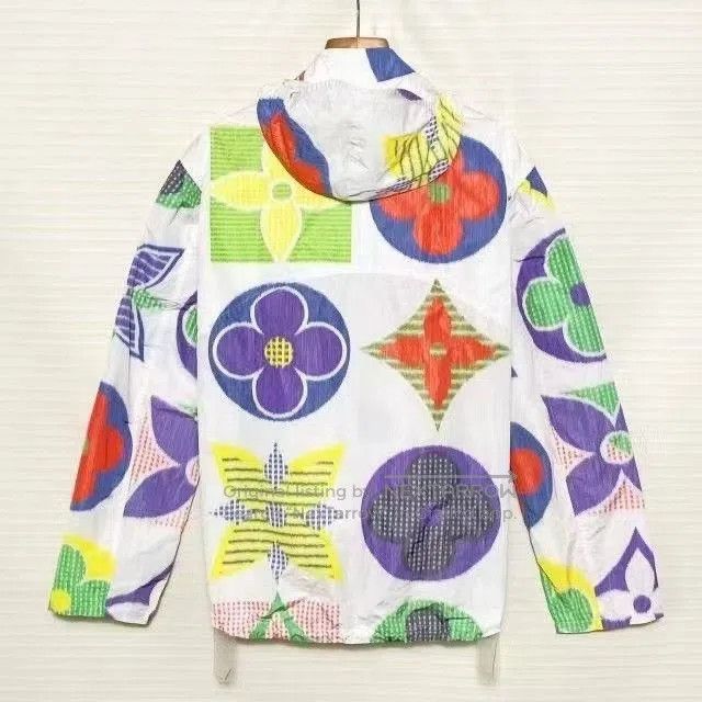 Louis Vuitton Louis Vuitton Monogram Floral Windbreaker Men's. Size US S / EU 44-46 / 1 - 2 Thumbnail