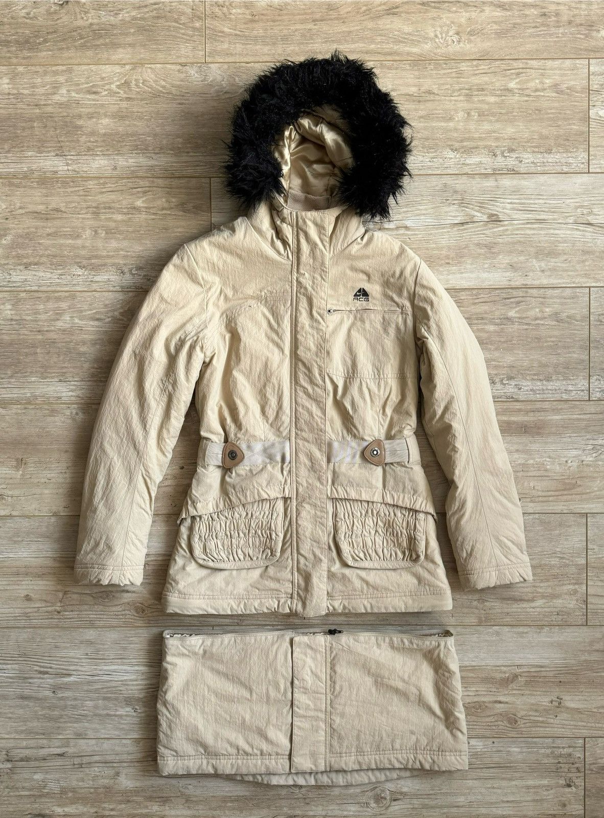 Vintage Nike ACG Vintage Transformer Hooded Waterproof Size XS / US 0-2 / IT 36-38 - 2 Thumbnail