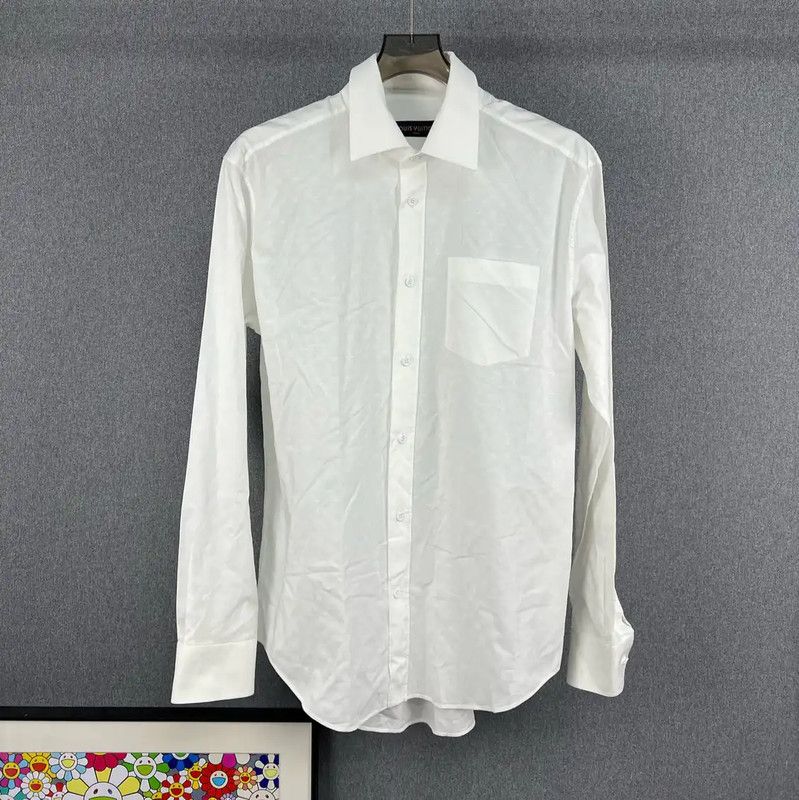 Louis Vuitton Louis Vuitton White Long Sleeve Shirt XL 0089 Size US XL / EU 56 / 4 - 1 Thumbnail