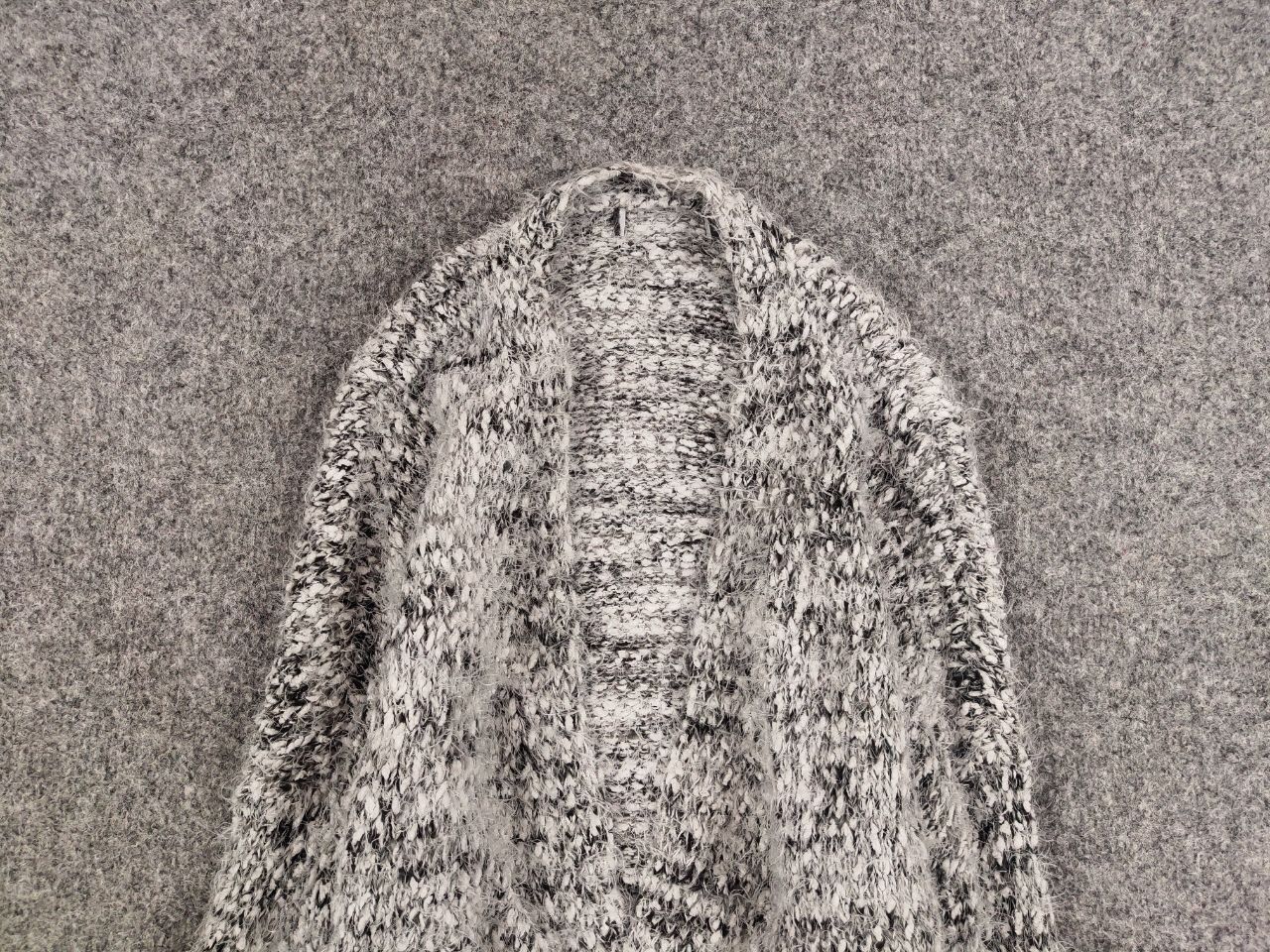 Japanese Brand Vintage 90's Japanese Cardigan Mohair Style Fuzzy Sweater Size US M / EU 48-50 / 2 - 8 Thumbnail