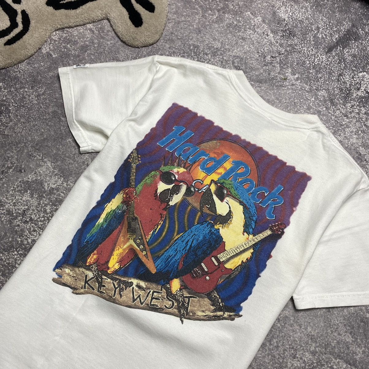 Hard Rock Cafe Vintage 90’s Hard Rock Cafe Big Graphic logo rare tee Size US S / EU 44-46 / 1 - 2 Thumbnail