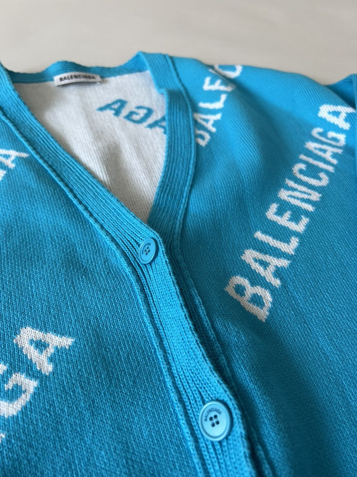 Balenciaga Balenciaga Monogram Cardigan Size US M / EU 48-50 / 2 - 7 Thumbnail