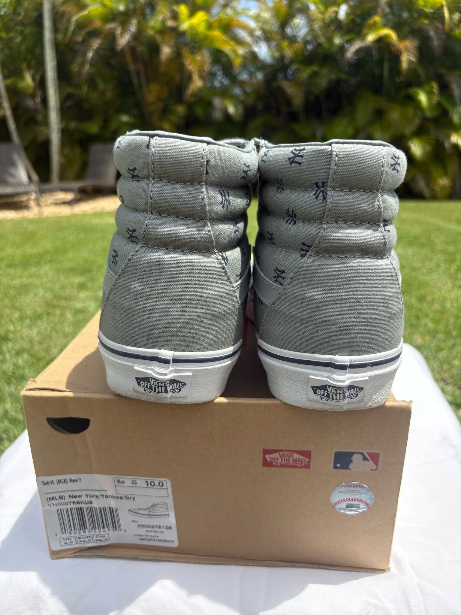 Vans MLB x Vans Yankees Size 10 Size US 10 / EU 43 - 2 Thumbnail