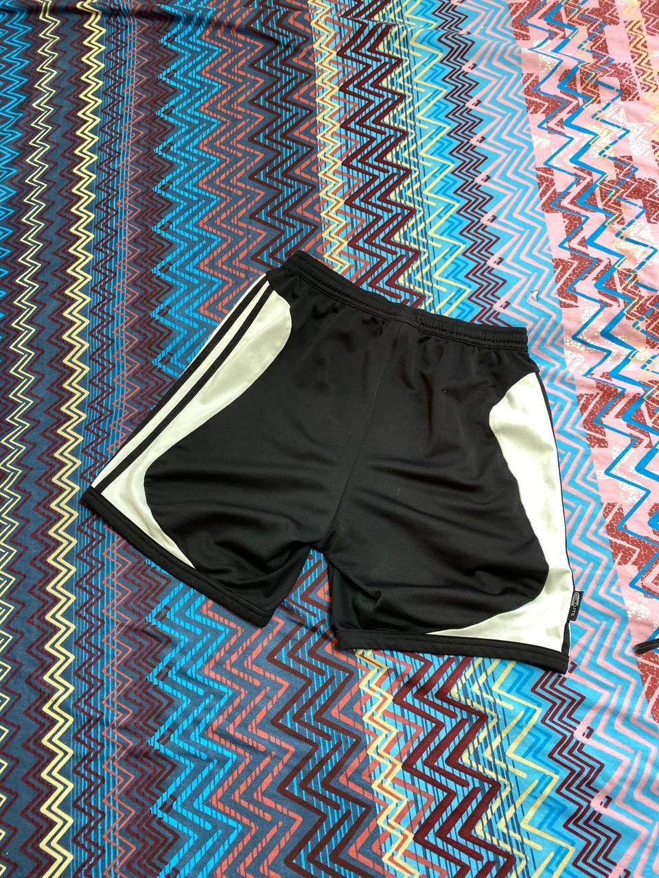 Adidas streetwear Adidas black shorts Vintage Y2K logo Size US 32 / EU 48 - 15 Thumbnail