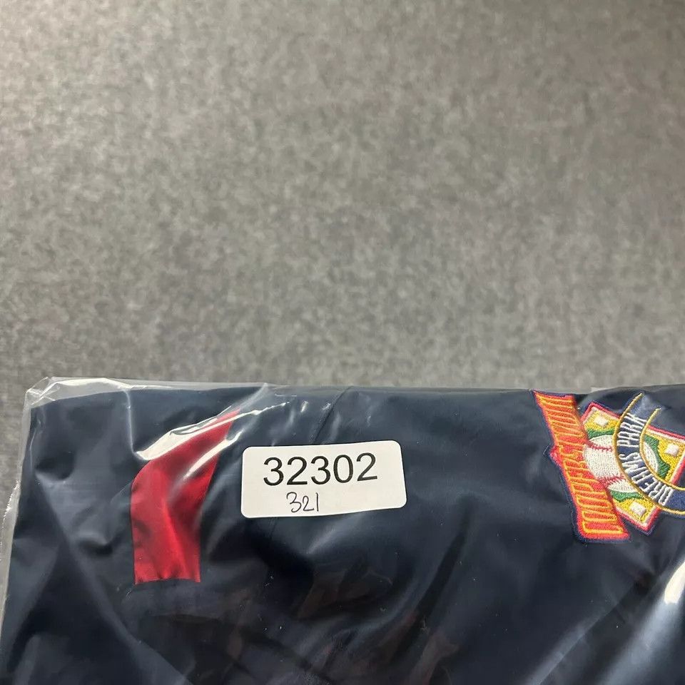 Cooperstown Collection Cooperstown Jersey Mens Large Dreams Park Windbreaker Vented Size US L / EU 52-54 / 3 - 8 Thumbnail