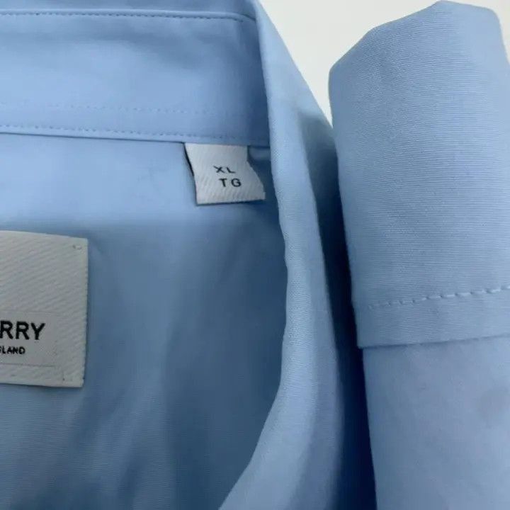 Burberry Burberry Burberry Logo Long Sleeve Shirt in Light Blue-250 Size US XL / EU 56 / 4 - 7 Thumbnail