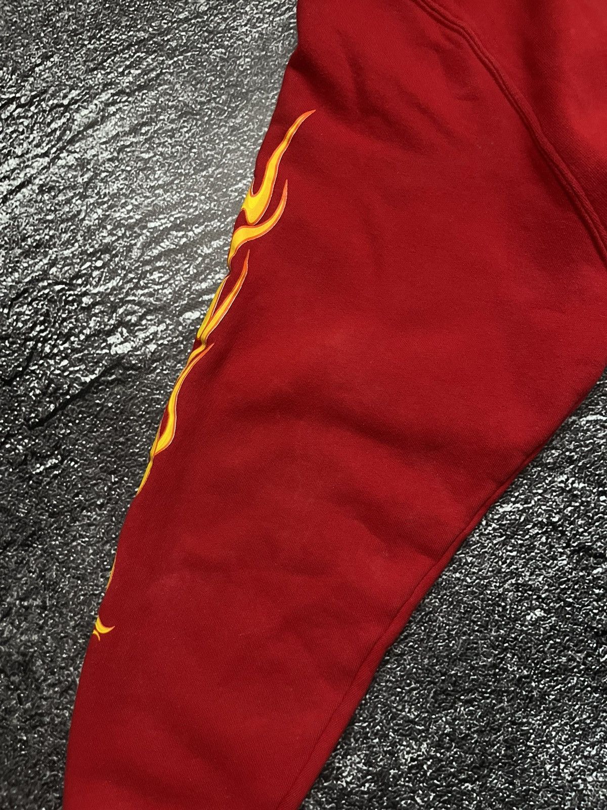 No Fear Crazy Vintage No Fear Flame Dragon Red Sweatshirt Rare SZ L Size US L / EU 52-54 / 3 - 10 Thumbnail
