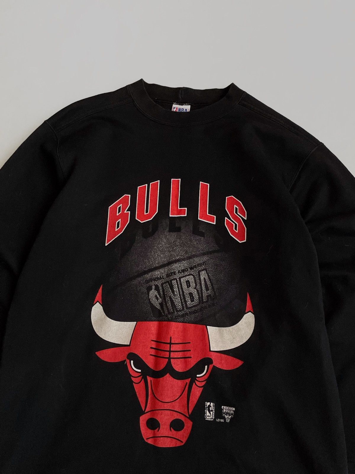 NBA × Vintage Vintage NBA Chicago Bulls 1/3 long baskets jersey 80s Size US M / EU 48-50 / 2 - 2 Thumbnail