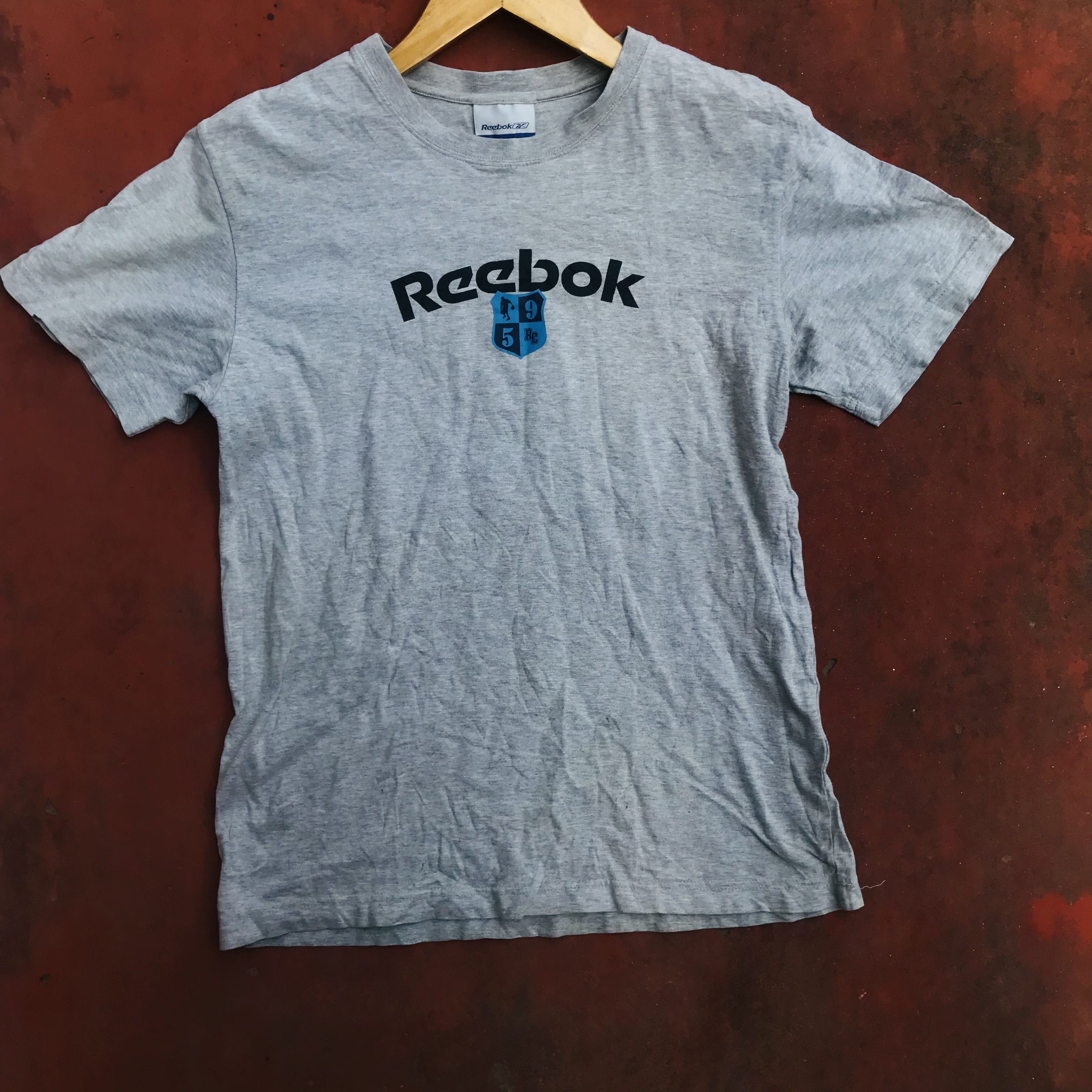 Reebok × Vintage Vintage Reebok Tee Size US S / EU 44-46 / 1 - 1 Thumbnail