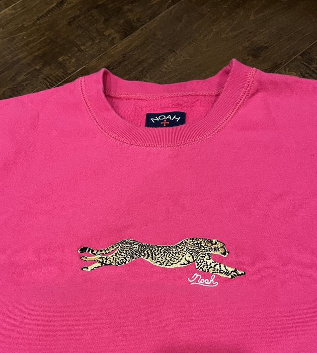 Noah Noah hot pink Cheetah 🐆 embroidered crewneck sweatshirt $145