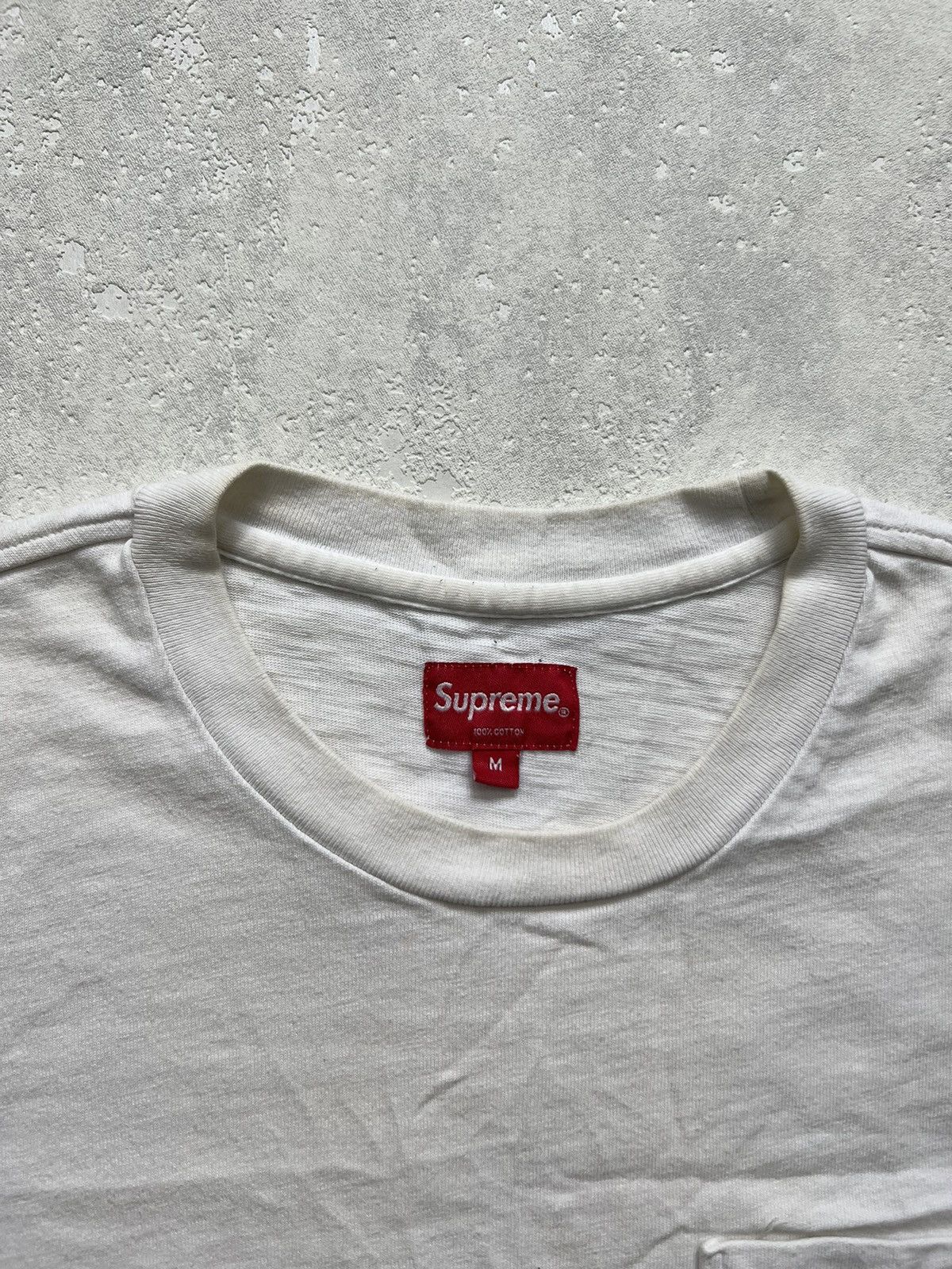 Supreme 00’s SUPREME SMALL POCKET LOGO VINTAGE TEE Y2K Size US M / EU 48-50 / 2 - 3 Thumbnail